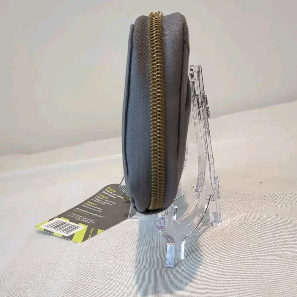 Travelon safe id